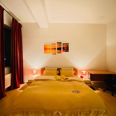 Gobi-Girl Hotel อูลานบาตอร์ ภายนอก รูปภาพ