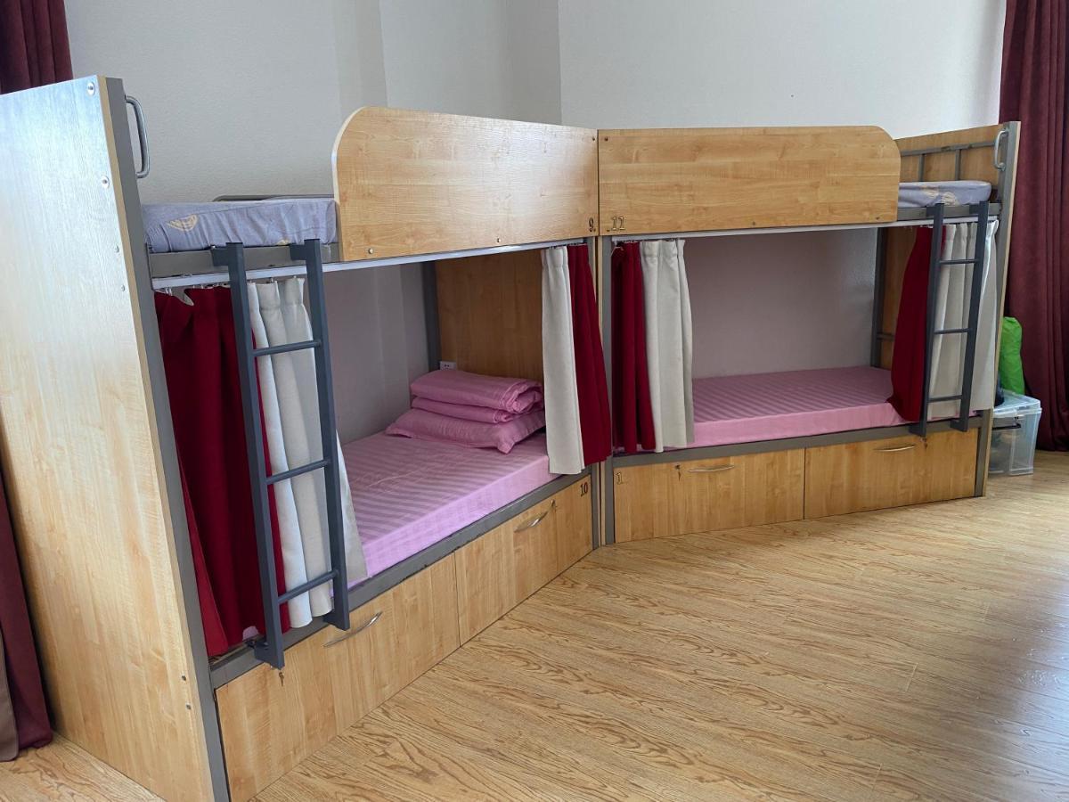 Gobi-Girl Hotel อูลานบาตอร์ ภายนอก รูปภาพ