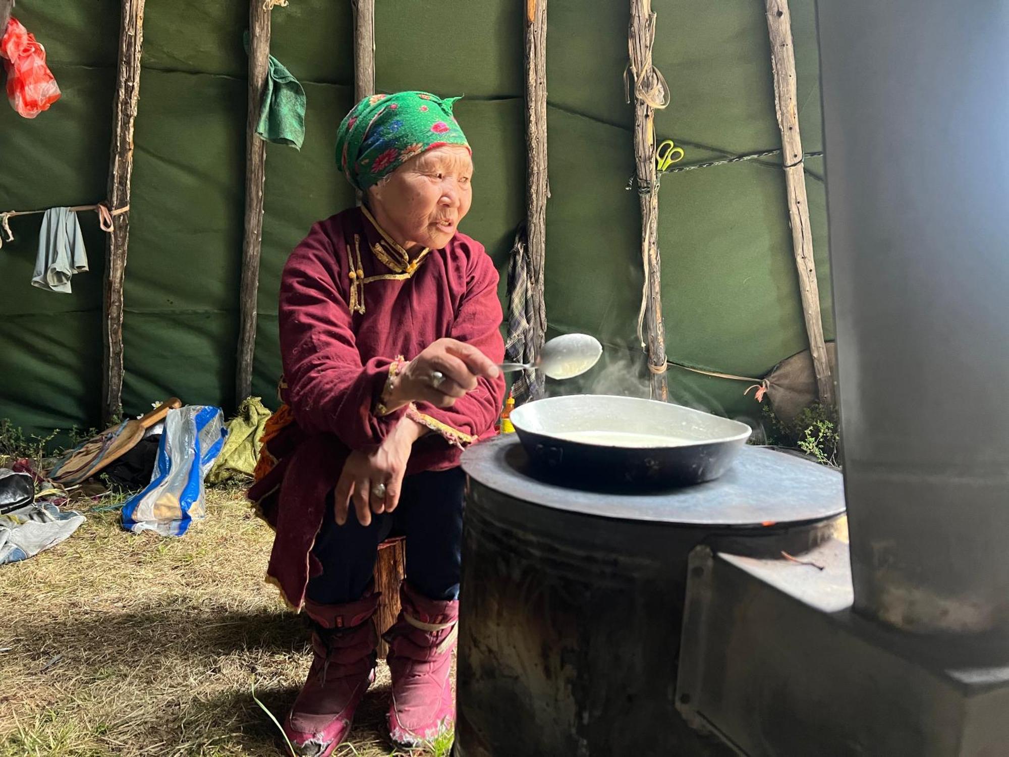 Gobi-Girl Hotel อูลานบาตอร์ ภายนอก รูปภาพ